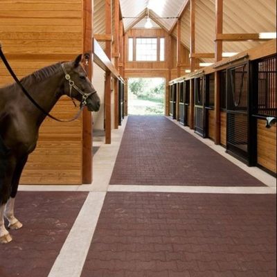 ราคาดี แผ่นยางปูพื้นในร่มกลางแจ้งทนต่อการสึกหรอสำหรับสนามเด็กเล่นในโรงเรียน ออนไลน์