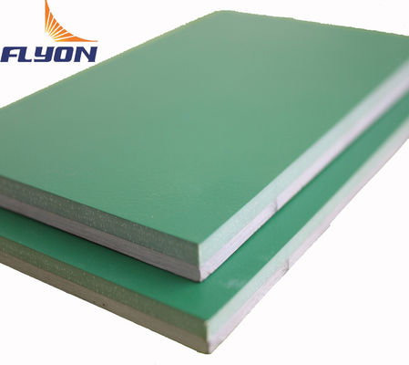 ราคาดี พื้นกีฬา PU 20 กิโลกรัม/กลอง มีมูลค่าการกระโดดกระโดด 29% และขนาด 1000*1000 มิลลิเมตร ออนไลน์