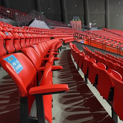 ที่นั่งสนามกีฬาพลาสติกแบบถาวร ต่อต้านริ้วรอย ประเภทการติดตั้งในแนวตั้ง