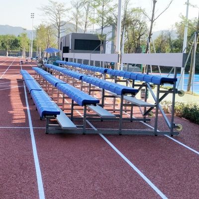 ราคาดี 20PCS / 36PCS ที่นั่ง กลางแจ้งโลหะ Bleachers กับ Guardrail ทางเลือก ออนไลน์