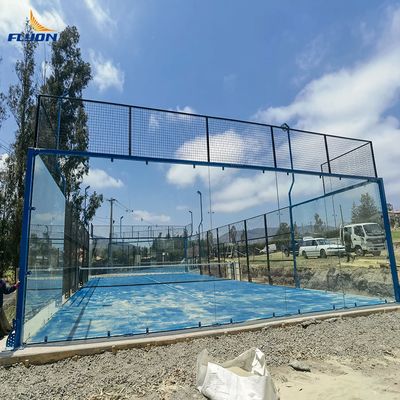 ราคาดี การแข่งขันเกรดเทนนิสเทคนิค Padel สนามเทนนิสติดตั้งง่าย ผิวสีเขียวเรียบ ออนไลน์